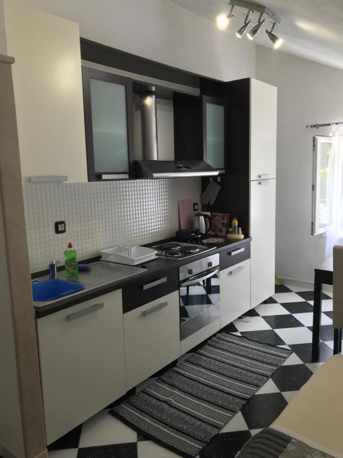 Apartments Renata Pucisca Eksteriør bilde
