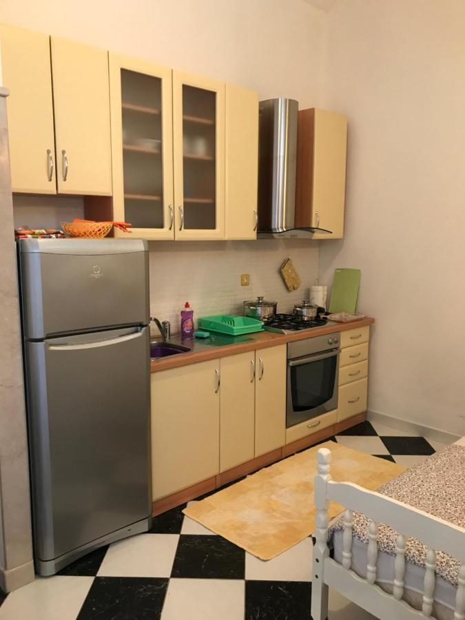 Apartments Renata Pucisca Eksteriør bilde